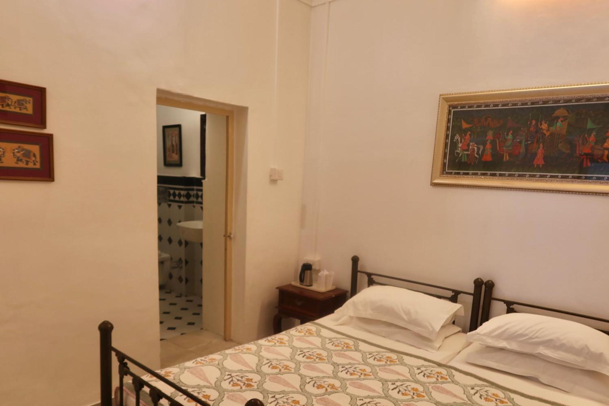 Dev Niwas - Heritage Hotel Бунди Экстерьер фото